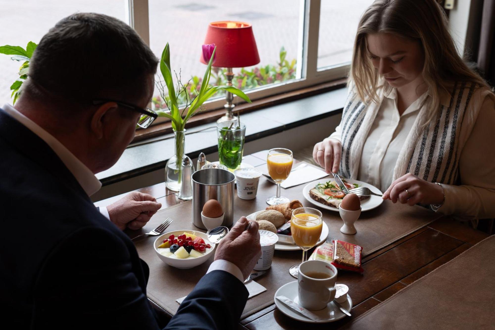 Landhotel De Hoofdige Boer Almen Exteriér fotografie